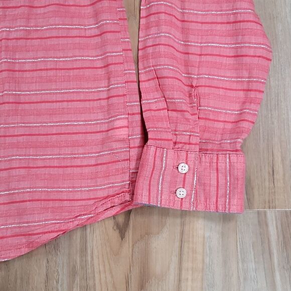 🔺️St. John's Bay Red & Silver Stripe Buttoned Long Sleeve Shirt w/Chest Pockets - Picture 9 of 11